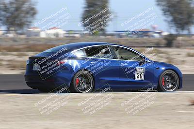 media/Nov-08-2025-Speed Ventures (Sat) [[1c7a6332f5]]/TC B/Session 2 (Turn 2)/